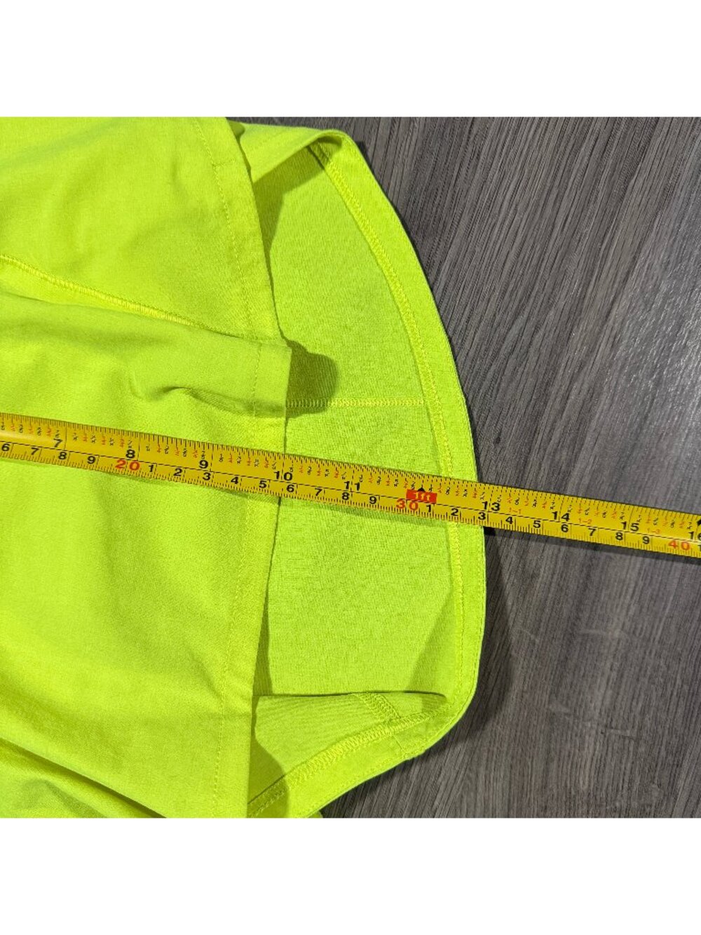 Lululemon Women's Speed Up Mid-Rise Short 4" - Yellow - Picture 12 of 13